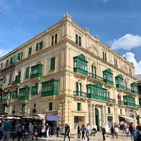 Duplex Penthouse In With Terrace Views By 360 Estates *