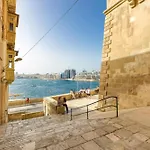 Duplex Penthouse In With Terrace Views By 360 Estates