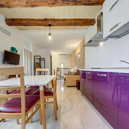 Appartamento Duplex Penthouse In With Terrace Views By 360 Estates La Valletta