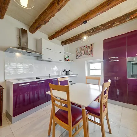 Duplex Penthouse In With Terrace Views By 360 Estates *