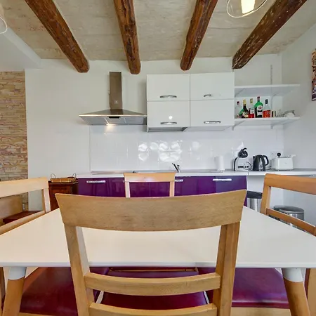 Duplex Penthouse In With Terrace Views By 360 Estates Appartamento *
