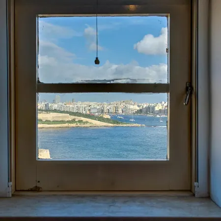 Appartamento Duplex Penthouse In With Terrace Views By 360 Estates