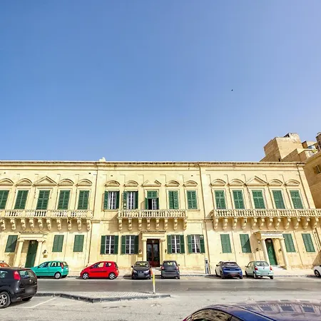 Duplex Penthouse In With Terrace Views By 360 Estates Apartman Valletta