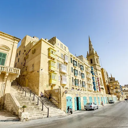 Duplex Penthouse In With Terrace Views By 360 Estates La Valletta